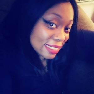 Meet your Posher, Daneya